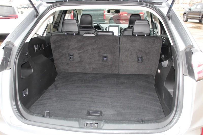 used 2024 Ford Edge car, priced at $27,998