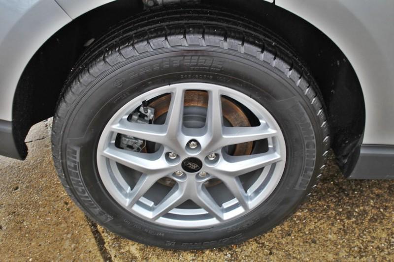 used 2024 Ford Edge car, priced at $27,998