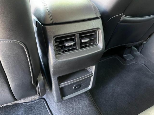 used 2024 Ford Edge car, priced at $25,998