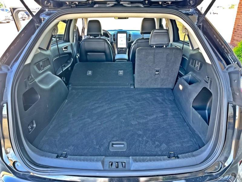 used 2024 Ford Edge car, priced at $26,998