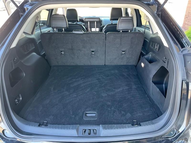 used 2024 Ford Edge car, priced at $26,998