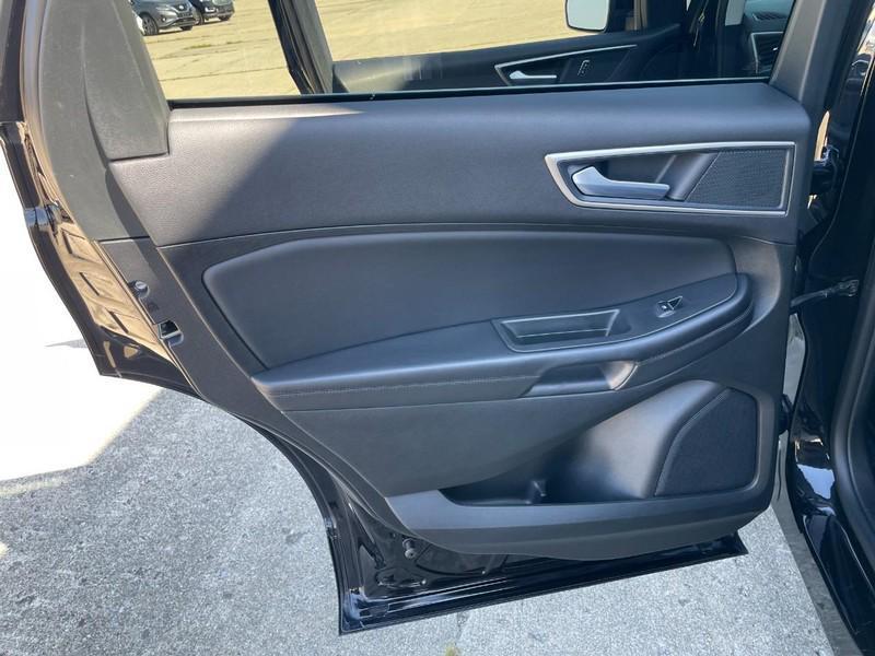 used 2024 Ford Edge car, priced at $26,998