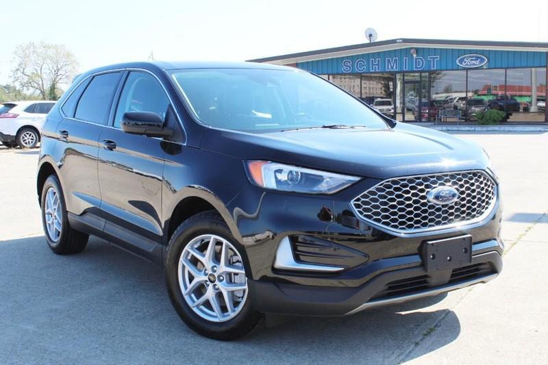 used 2024 Ford Edge car, priced at $26,998
