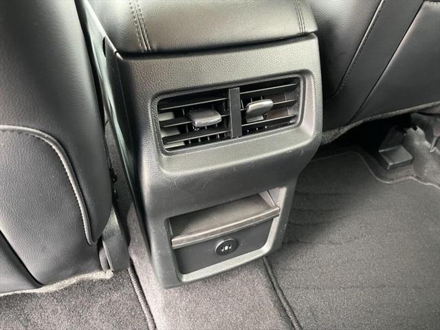 used 2024 Ford Edge car, priced at $26,998