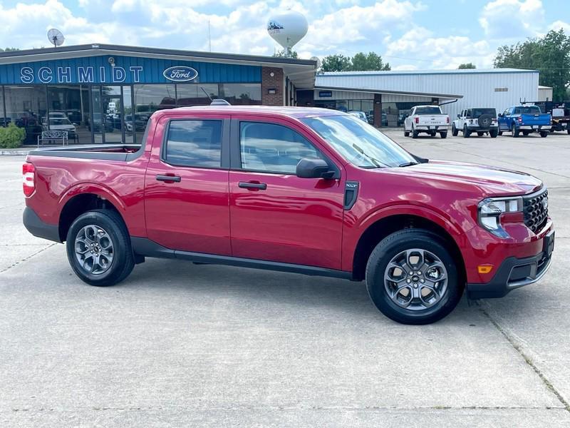 new 2025 Ford Maverick car, priced at $32,225