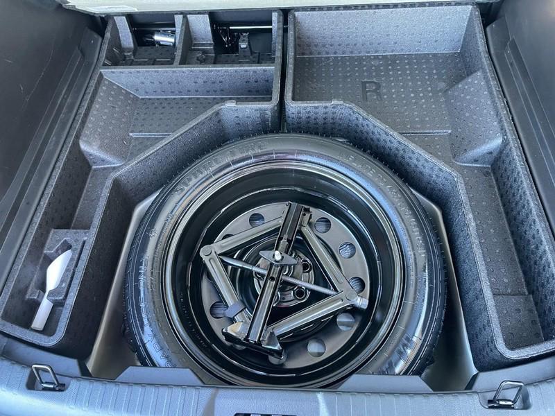 used 2024 Ford Edge car, priced at $27,998