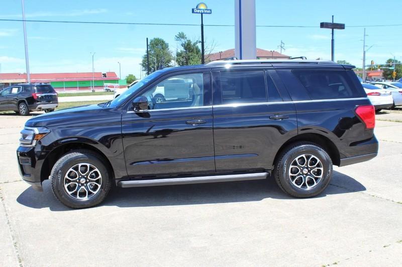 new 2024 Ford Expedition car, priced at $67,740