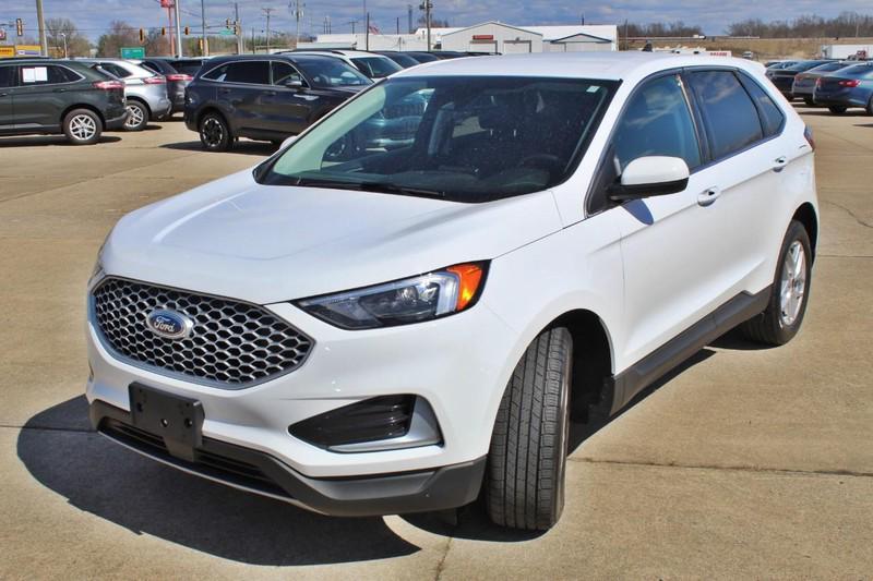 used 2024 Ford Edge car, priced at $26,998