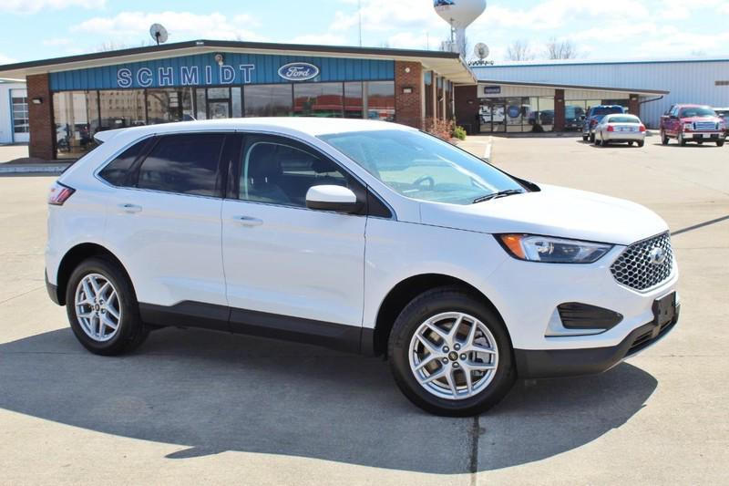 used 2024 Ford Edge car, priced at $26,998