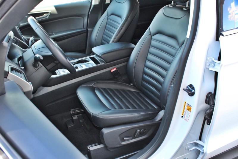 used 2024 Ford Edge car, priced at $26,998