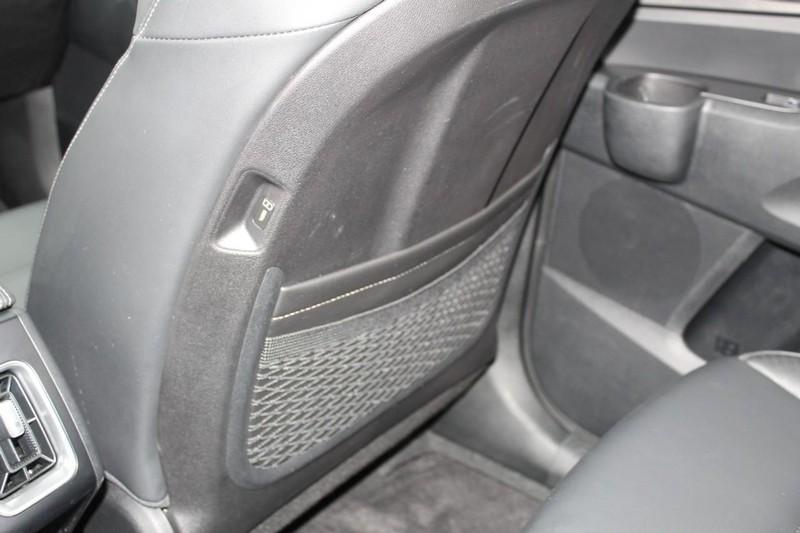 used 2024 Kia Sorento car, priced at $33,998