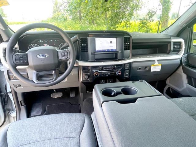 new 2025 Ford F-250 car, priced at $58,295