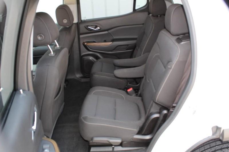 used 2023 GMC Acadia car, priced at $30,998
