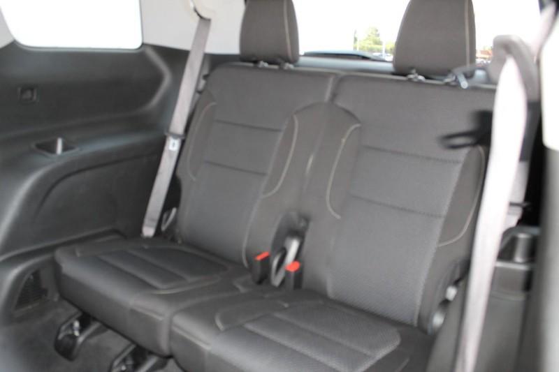 used 2023 GMC Acadia car, priced at $30,998