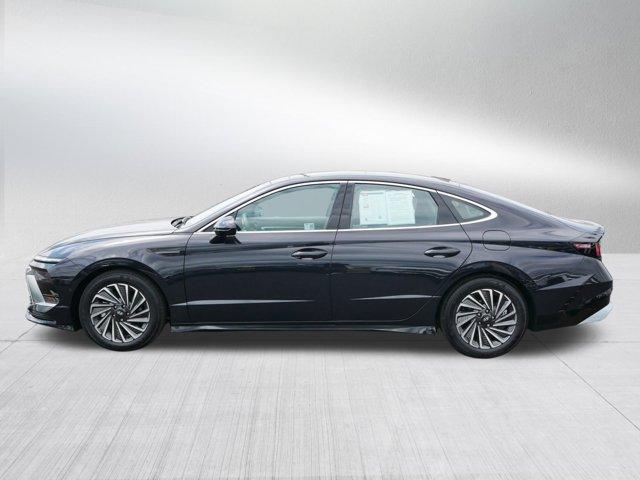 used 2025 Hyundai Sonata Hybrid car, priced at $35,990