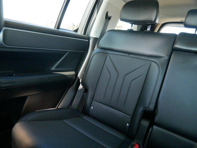 used 2025 Hyundai Santa Fe car, priced at $37,999