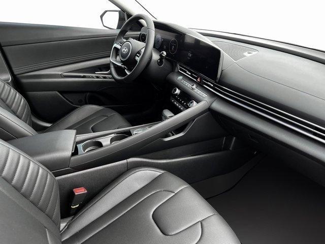 new 2025 Hyundai Elantra car, priced at $26,322