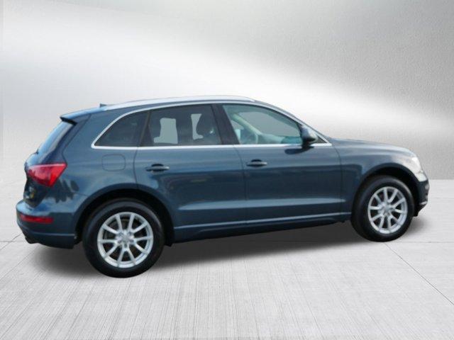 used 2011 Audi Q5 car, priced at $9,490