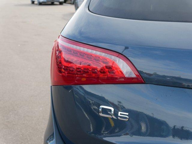 used 2011 Audi Q5 car, priced at $9,490