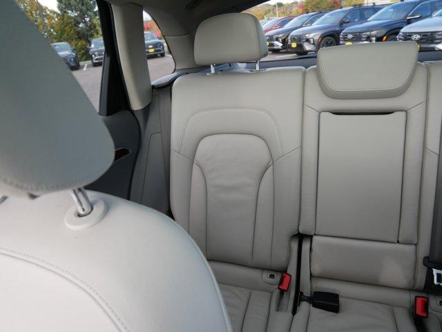 used 2011 Audi Q5 car, priced at $9,490