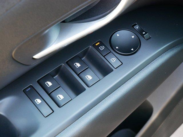 used 2025 Hyundai TUCSON Hybrid car, priced at $31,990