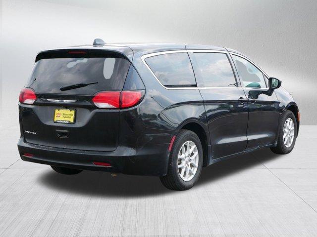 used 2017 Chrysler Pacifica car, priced at $8,990