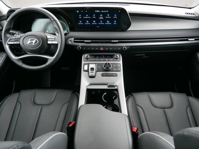 used 2025 Hyundai Palisade car, priced at $39,990