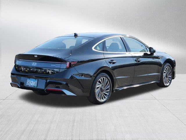used 2025 Hyundai Sonata Hybrid car, priced at $30,990