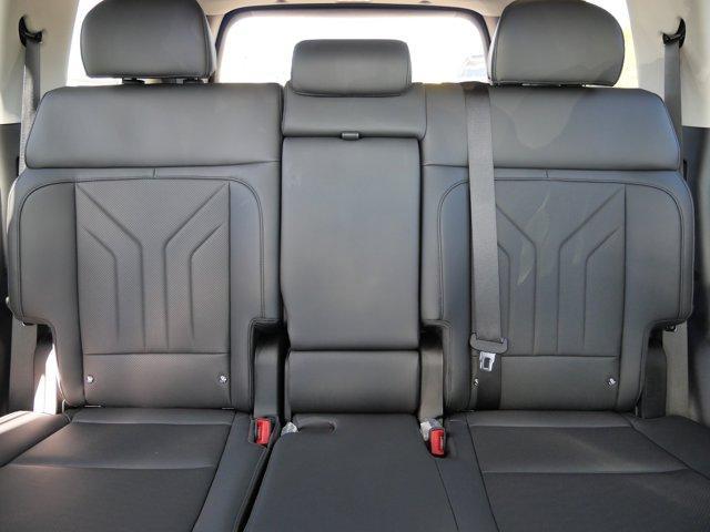 used 2025 Hyundai Santa Fe car, priced at $38,990