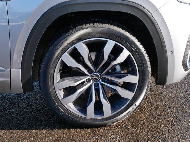 used 2022 Volkswagen Atlas car, priced at $36,999