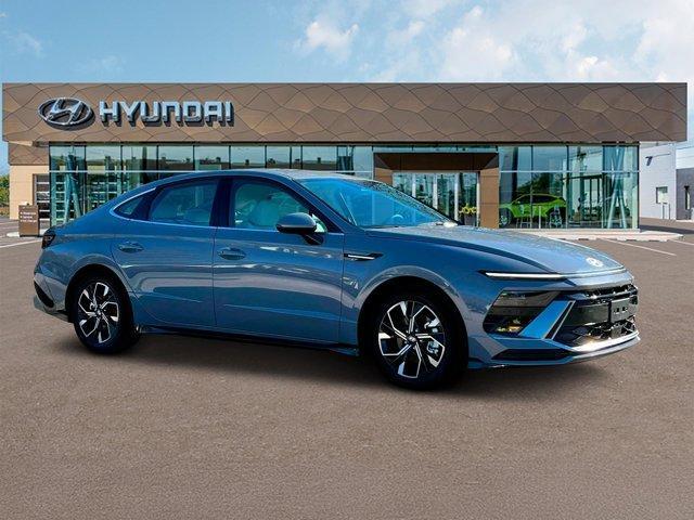 new 2025 Hyundai Sonata car, priced at $30,374