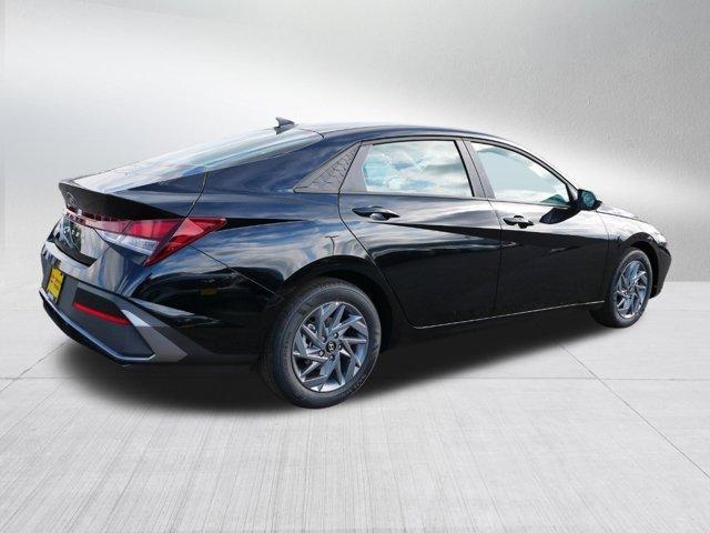 new 2024 Hyundai Elantra car, priced at $23,735