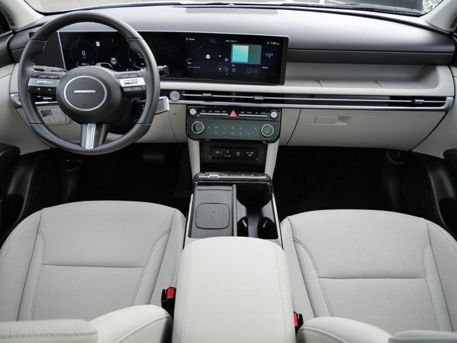 used 2025 Hyundai TUCSON Hybrid car, priced at $35,990