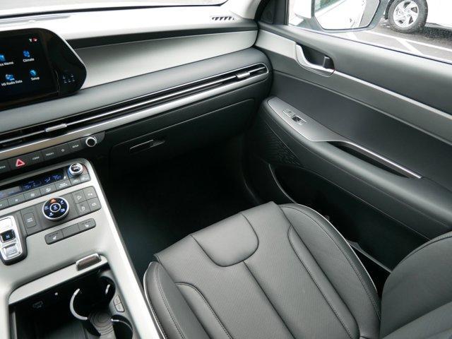used 2025 Hyundai Palisade car, priced at $39,990