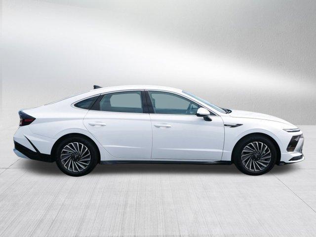 used 2025 Hyundai Sonata Hybrid car, priced at $28,990