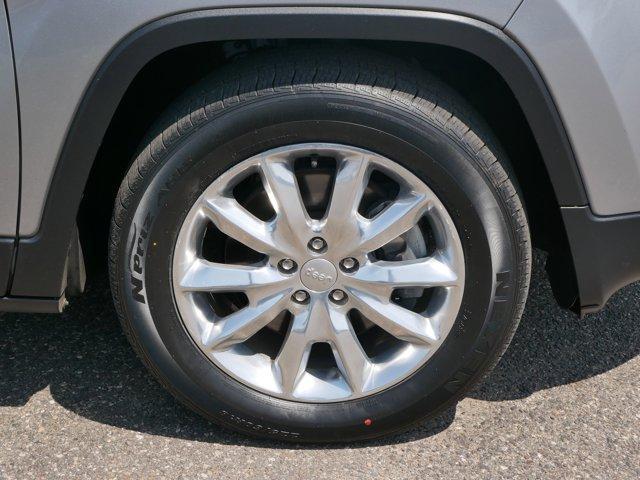 used 2017 Jeep Cherokee car, priced at $19,990