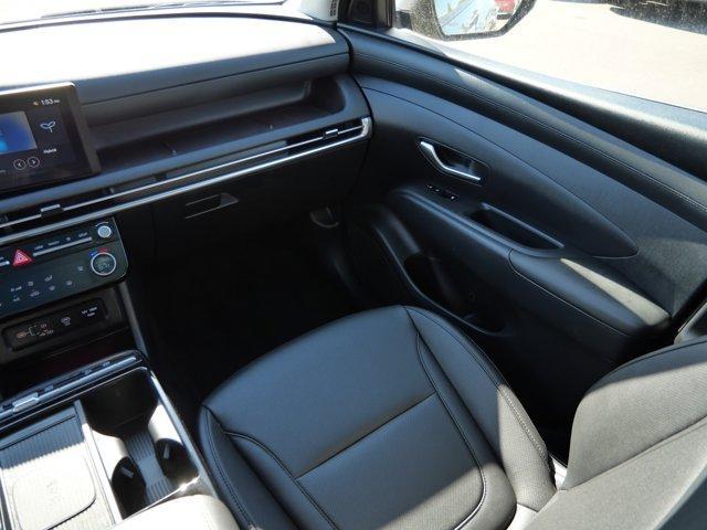used 2025 Hyundai TUCSON Hybrid car, priced at $31,990