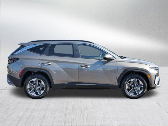 used 2025 Hyundai TUCSON Hybrid car, priced at $31,990