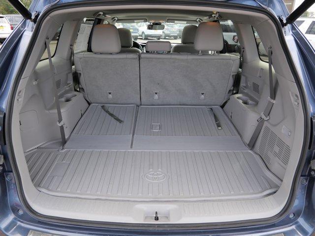 used 2018 Toyota Highlander car, priced at $24,490