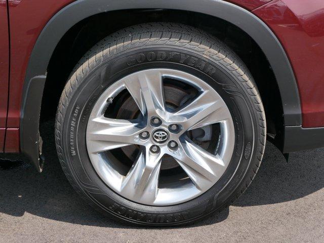 used 2018 Toyota Highlander car, priced at $21,990