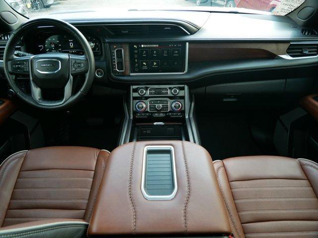 used 2023 GMC Yukon car, priced at $85,999