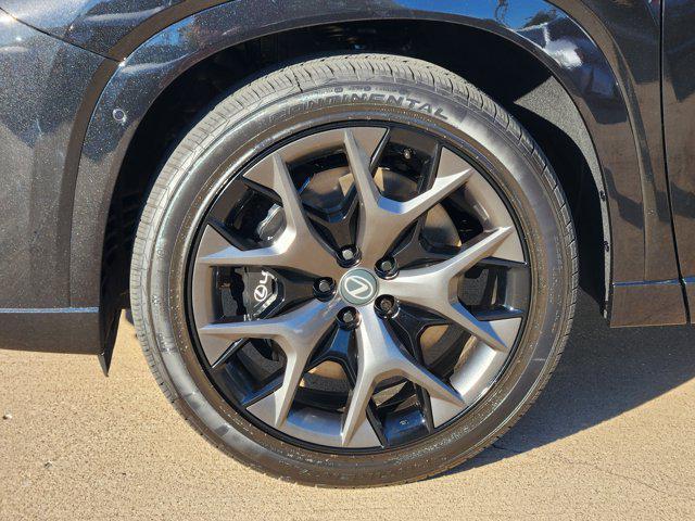 new 2026 Lexus TX 500h car, priced at $75,163