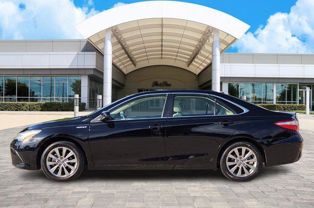used 2016 Toyota Camry Hybrid car, priced at $14,988