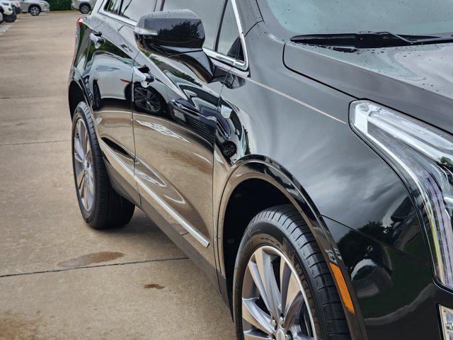 used 2025 Cadillac XT5 car, priced at $47,691