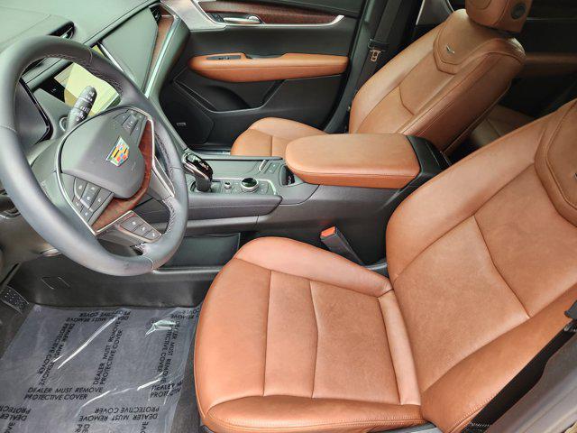 used 2025 Cadillac XT5 car, priced at $47,691