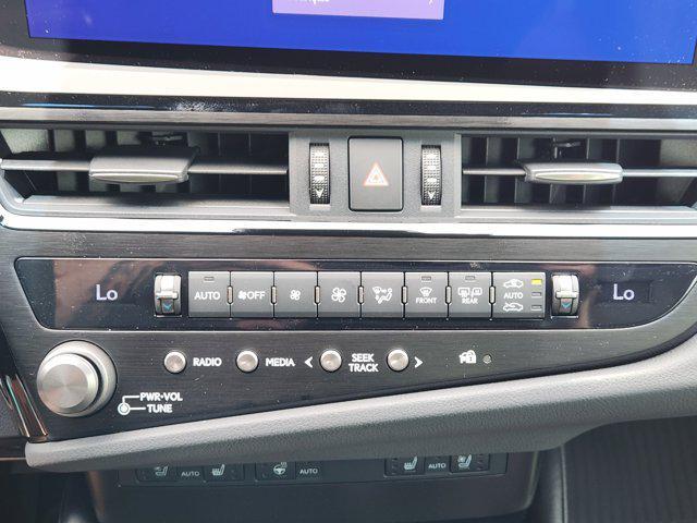 new 2025 Lexus ES 350 car, priced at $50,719