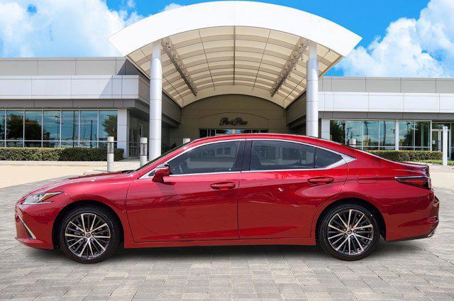 new 2025 Lexus ES 350 car, priced at $50,719