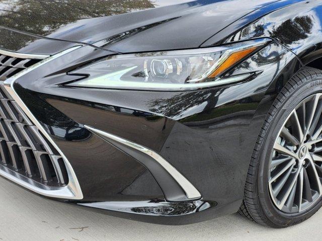 new 2025 Lexus ES 350 car, priced at $47,679