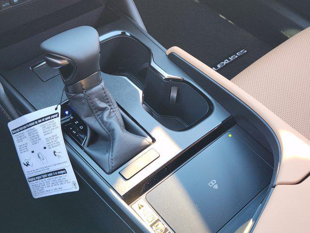 new 2025 Lexus ES 350 car, priced at $48,030