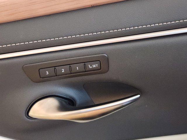 new 2025 Lexus ES 350 car, priced at $49,544